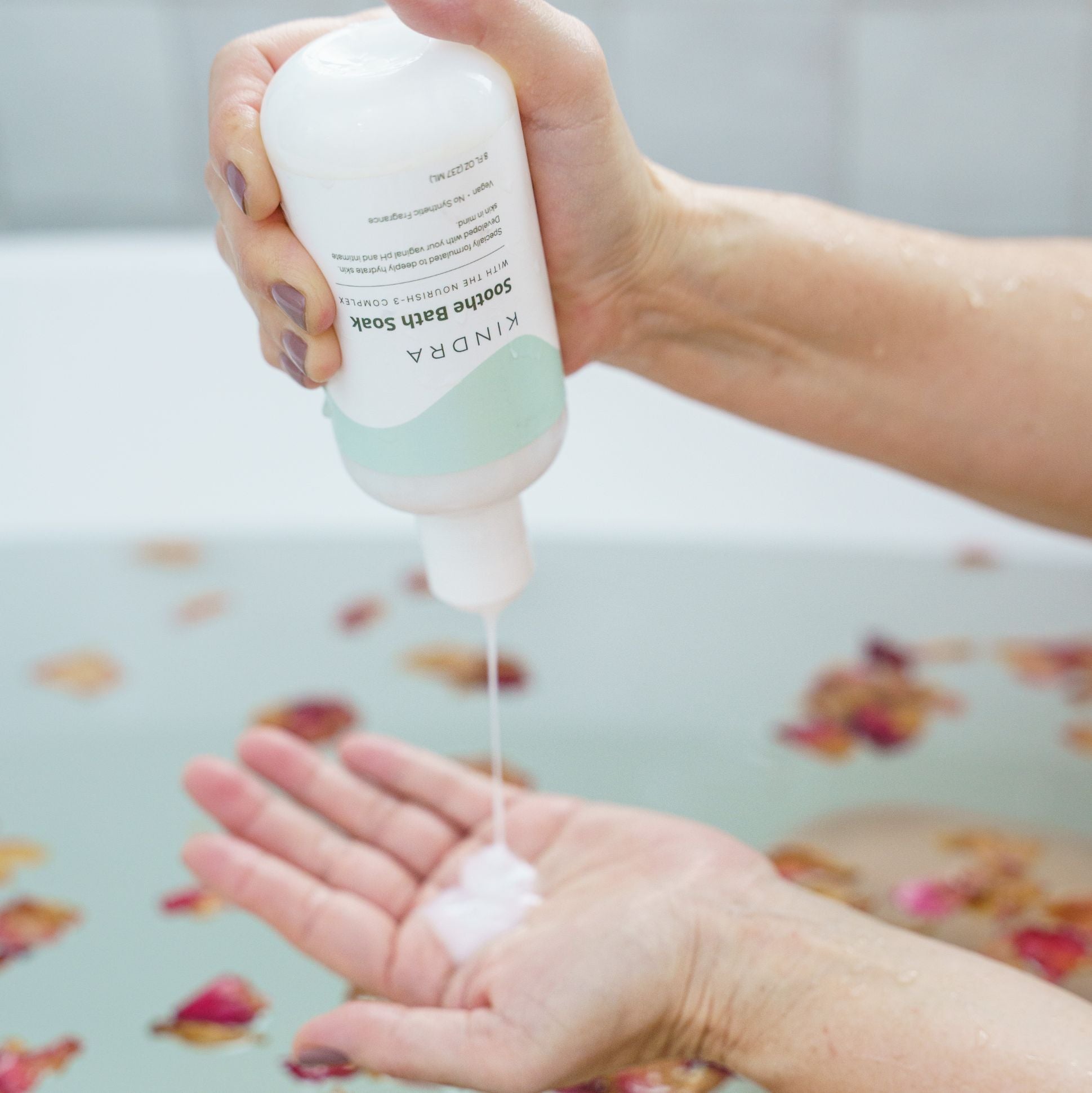 Soothe Bath Soak & Shower Gel