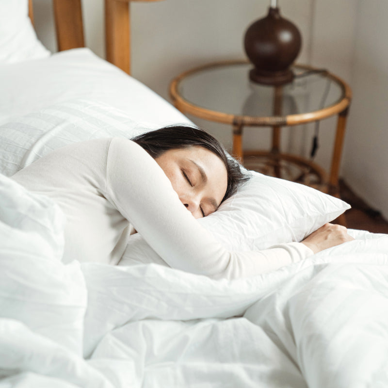 How to Sleep Better During Hormonal Changes: Night Sweats, Insomnia & Pycnogenol