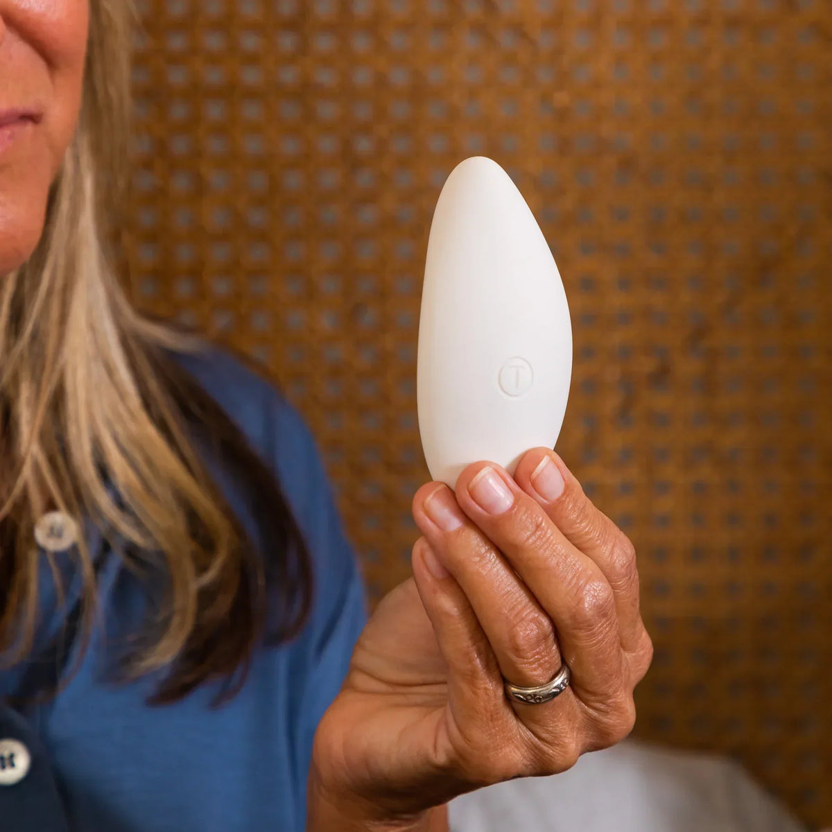 Struggling with Painful Intimacy? This FDA-Cleared Vibrator Can Help