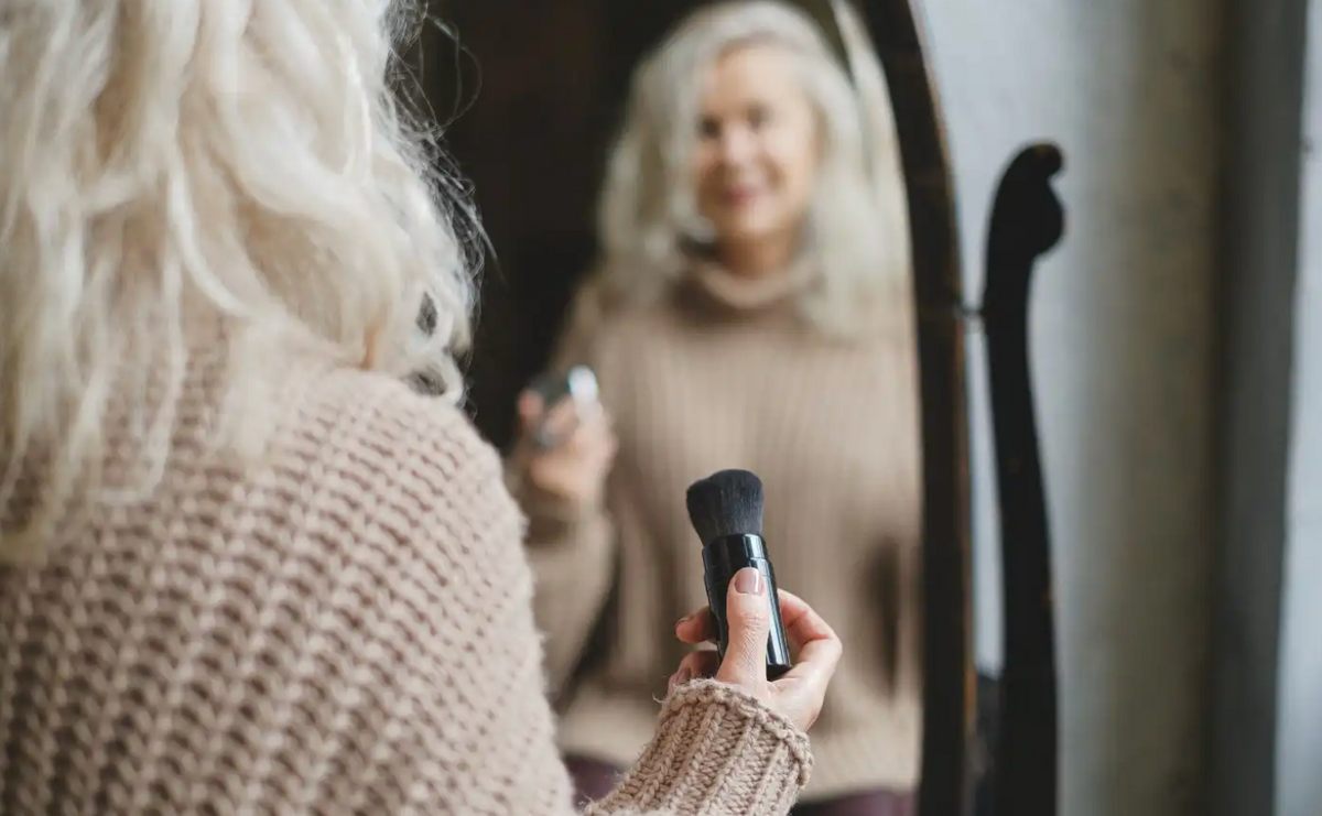 Feel Invisible? Here Are 6 Ways to Bring Your Vibrancy Back
